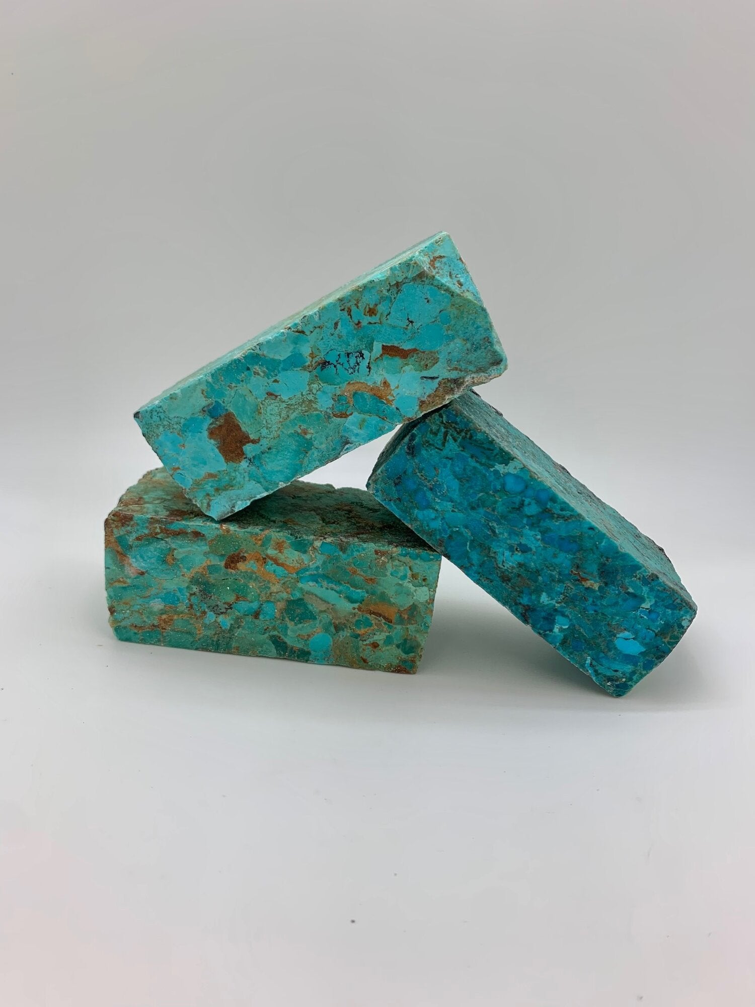 Kingman Turquoise Slab Strands/ Blue-Green/ high quality Sold by Strand/ Group 30